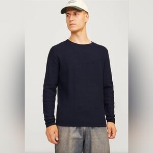 190. NWT Jack & Jones Crewneck Sweater